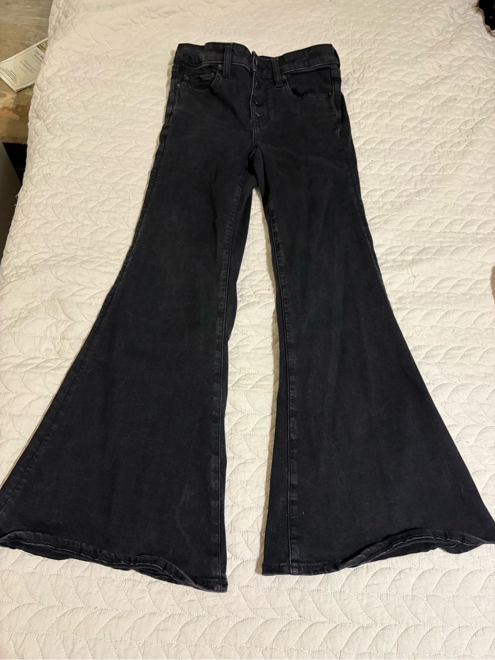 American Eagle Next Level Festival Flare Jeans.  Black. 4S.  Button Fly.